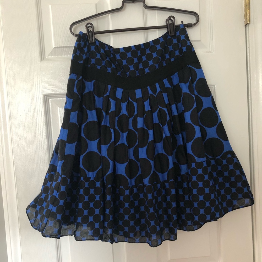 INC Skirt.Polka Color Black and navy blue Size10.